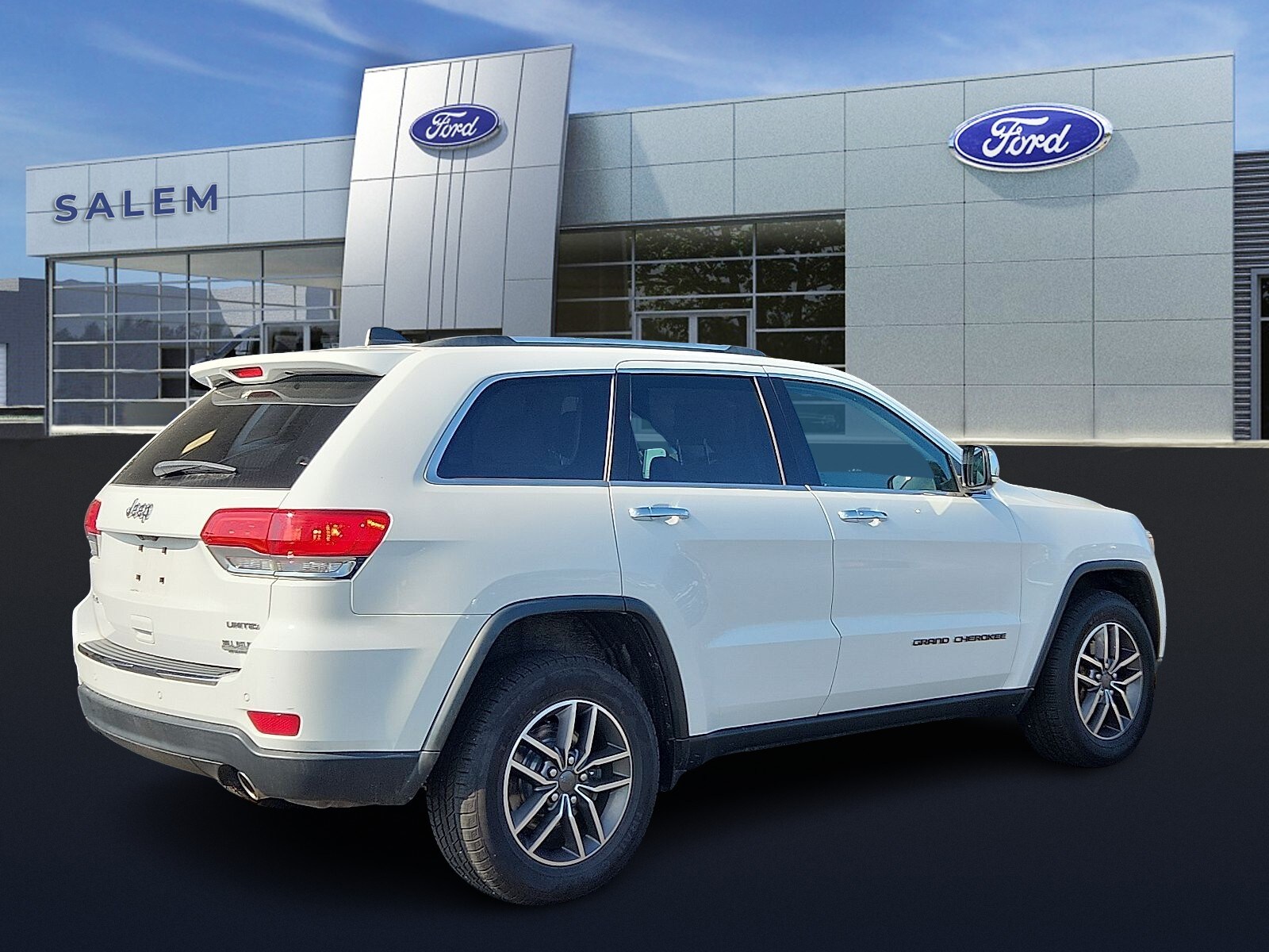 2019 Jeep Grand Cherokee Limited photo 3