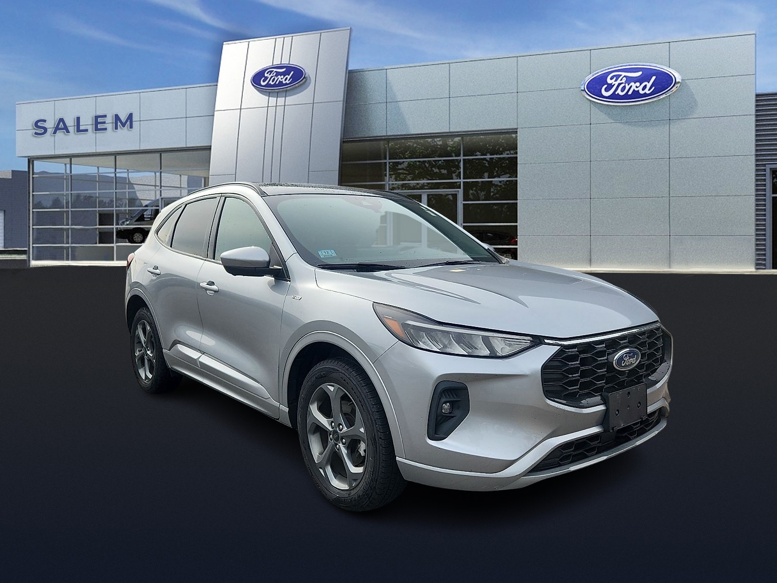 2023 Ford Escape ST-Line Select AWD 2.0L's photo