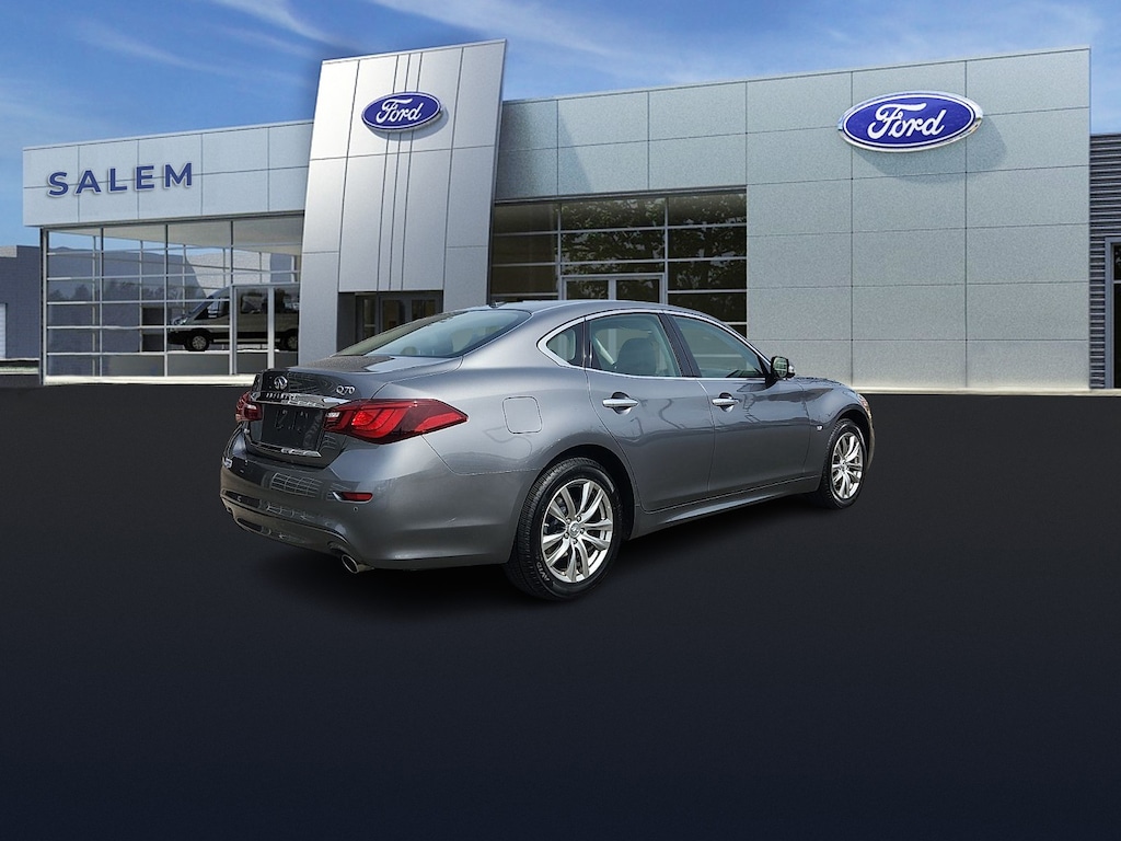Used 2015 INFINITI Q70 3.7X Sedan