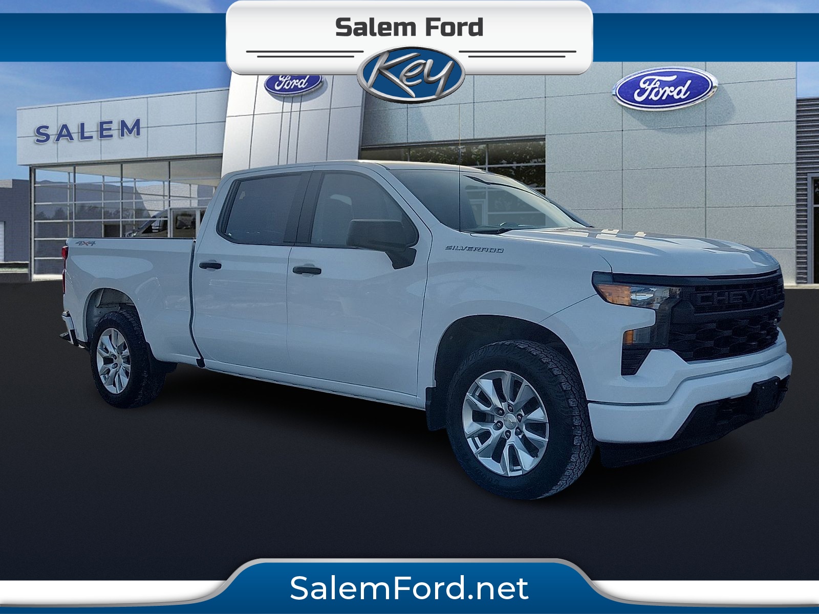 2023 Chevrolet Silverado 1500 Custom's photo