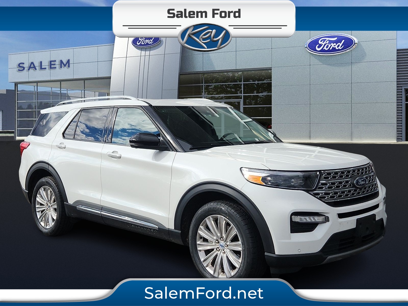 2023 Ford Explorer Limited's photo