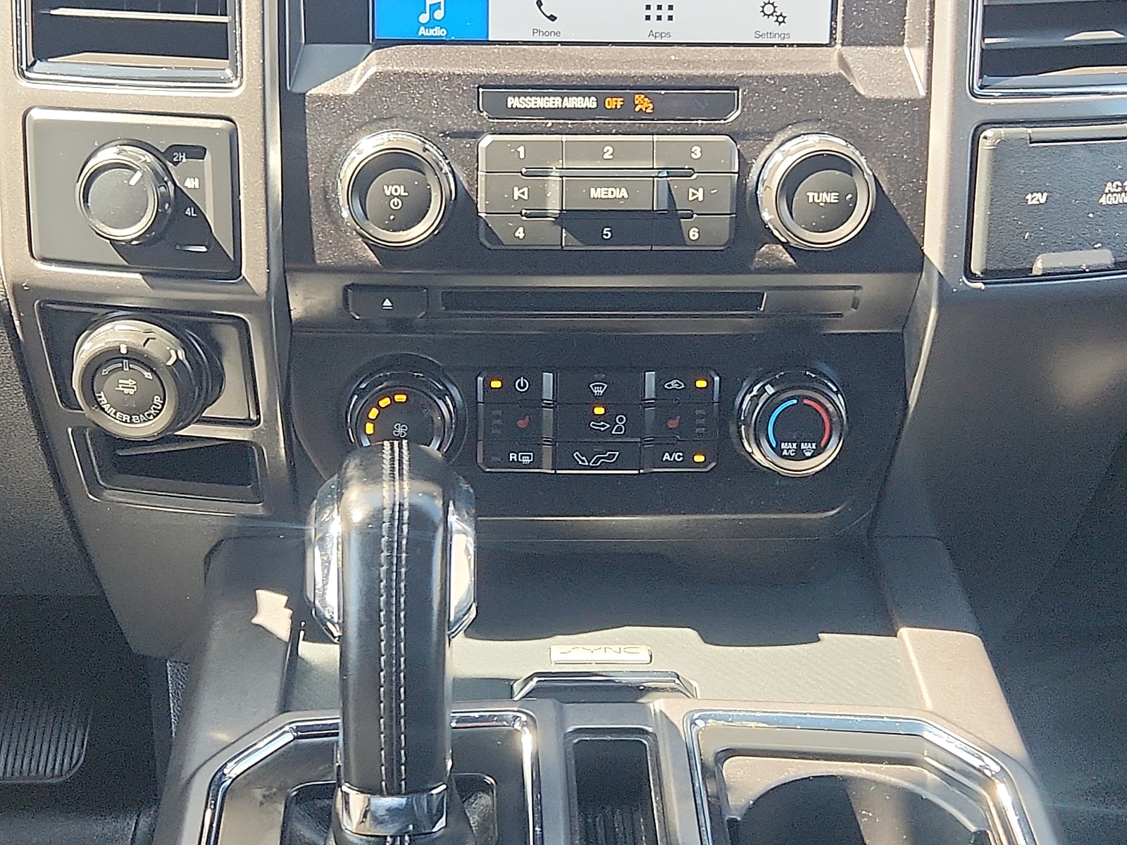 Photo 18