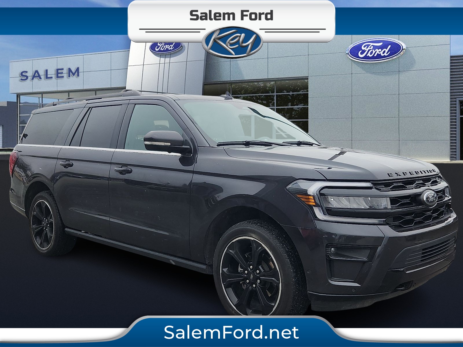 2022 Ford Expedition Limited's photo