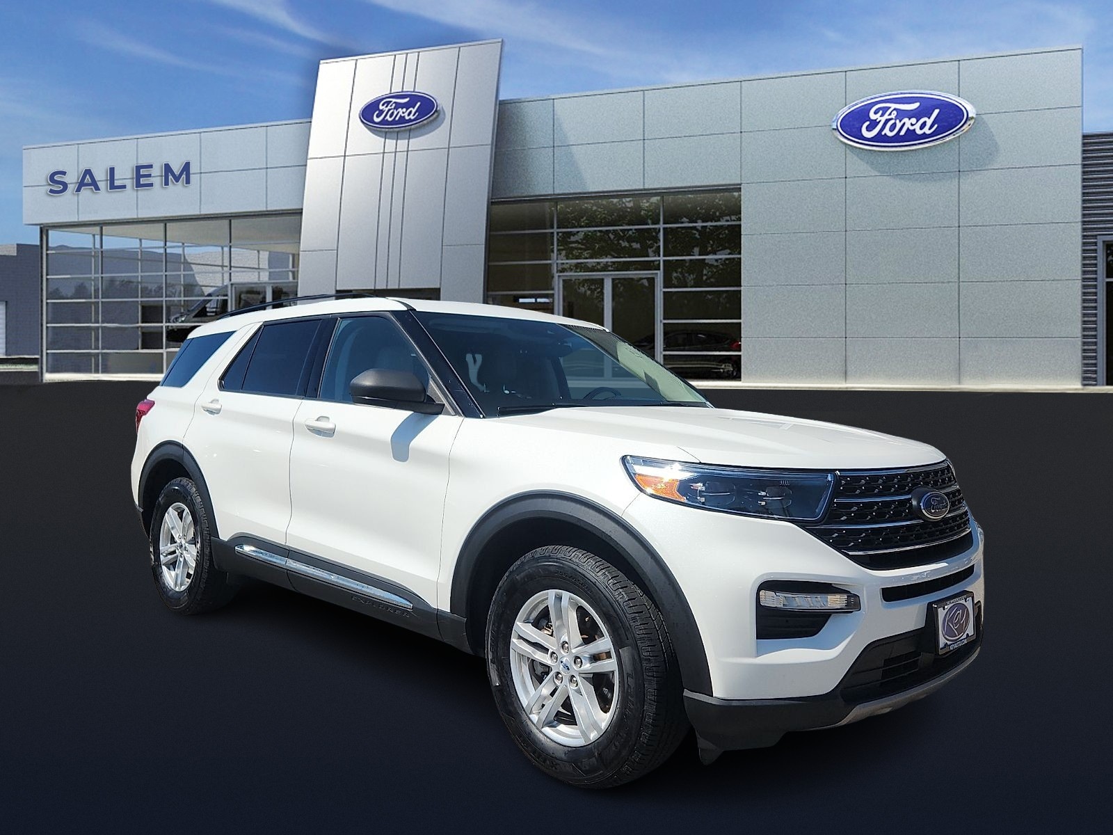 2022 Ford Explorer Sport Utility 