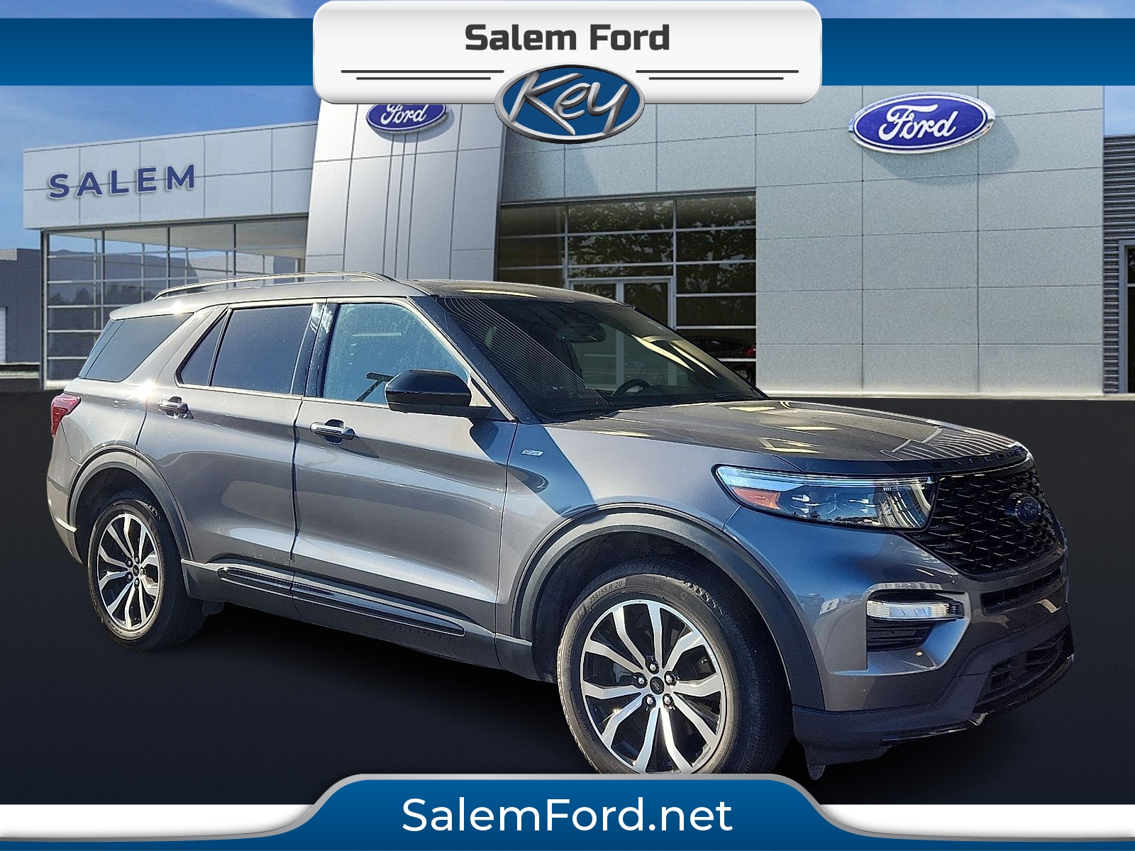 2022 Ford Explorer ST-LINE's photo
