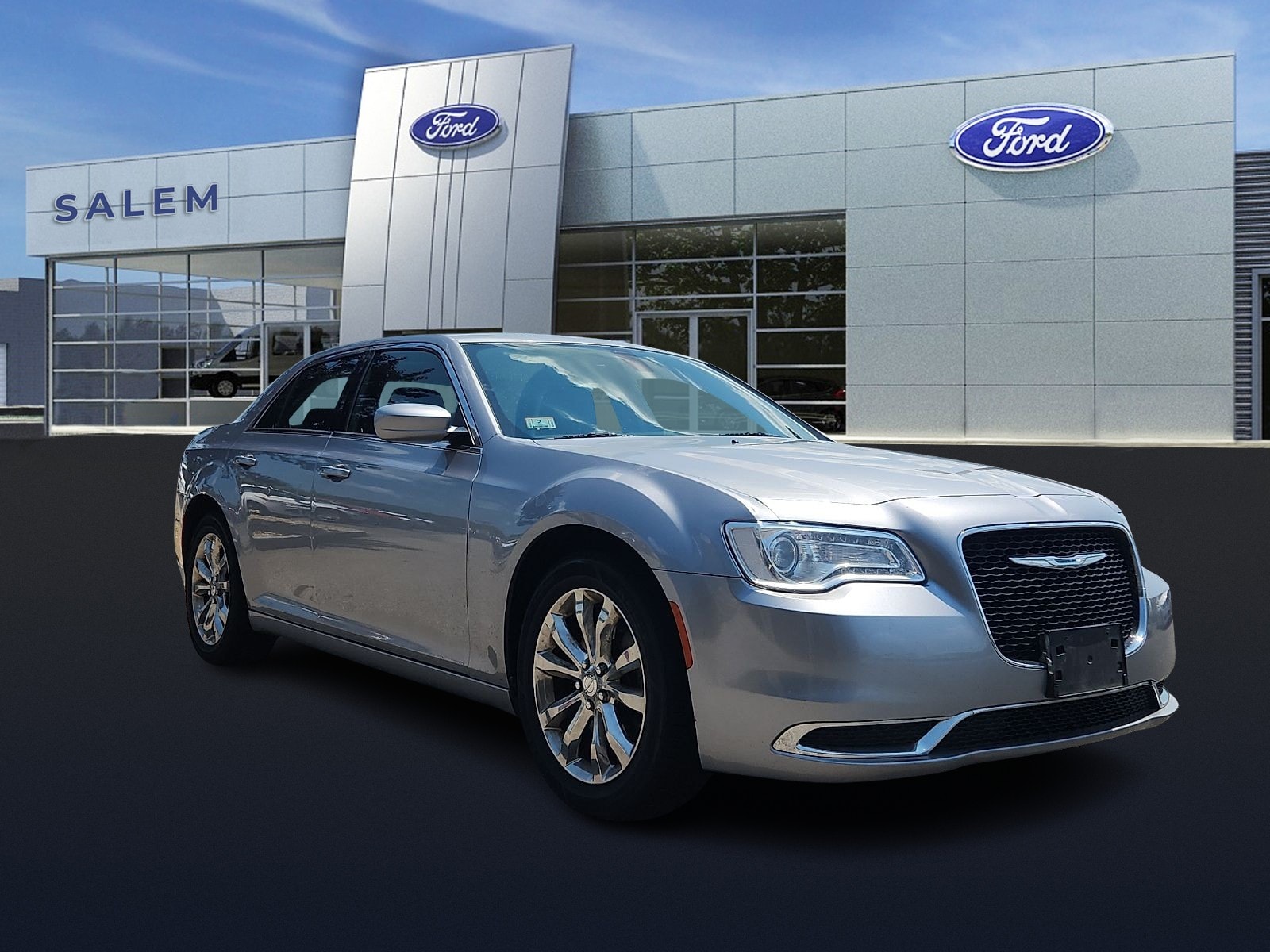 2015 Chrysler 300 Limited V6 AWD's photo