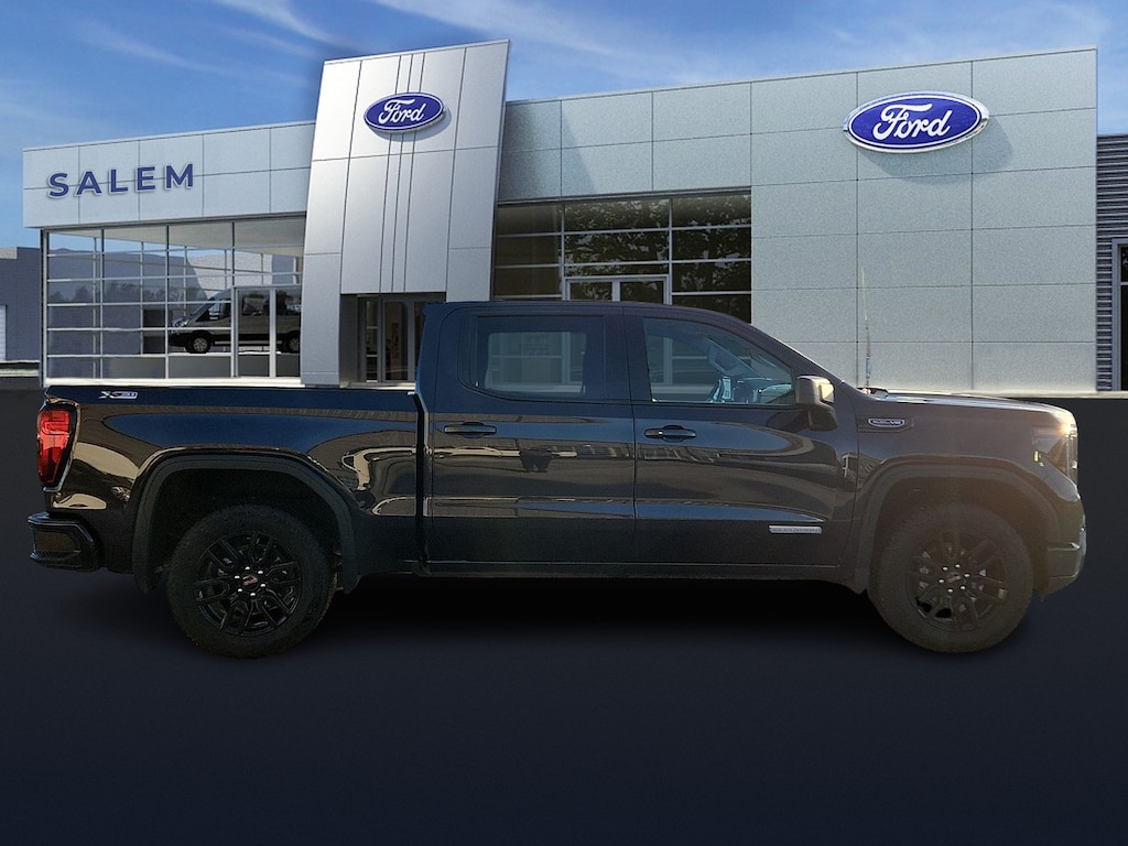 Certified 2024 GMC Sierra 1500 4WD Crew Cab Short Box Elevation With 3SB Crew Cab