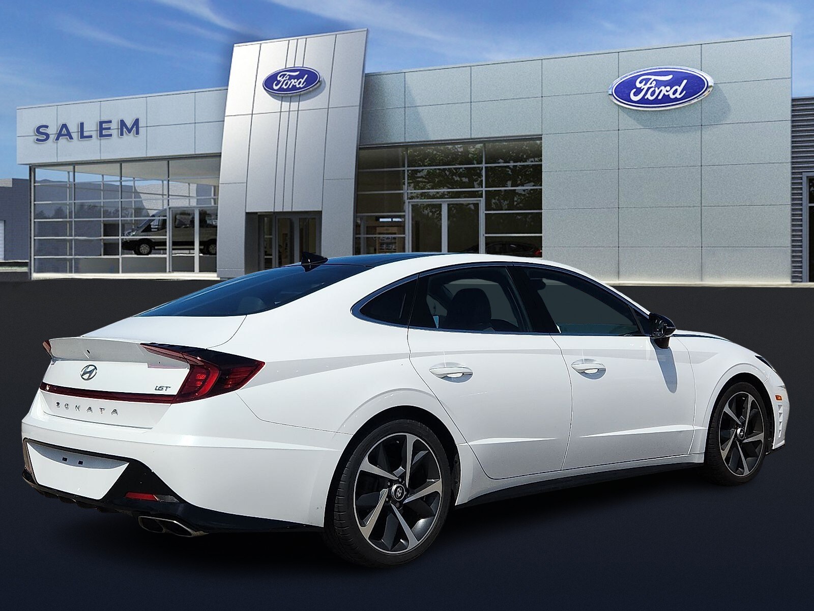 2023 Hyundai Sonata SEL Plus photo 3