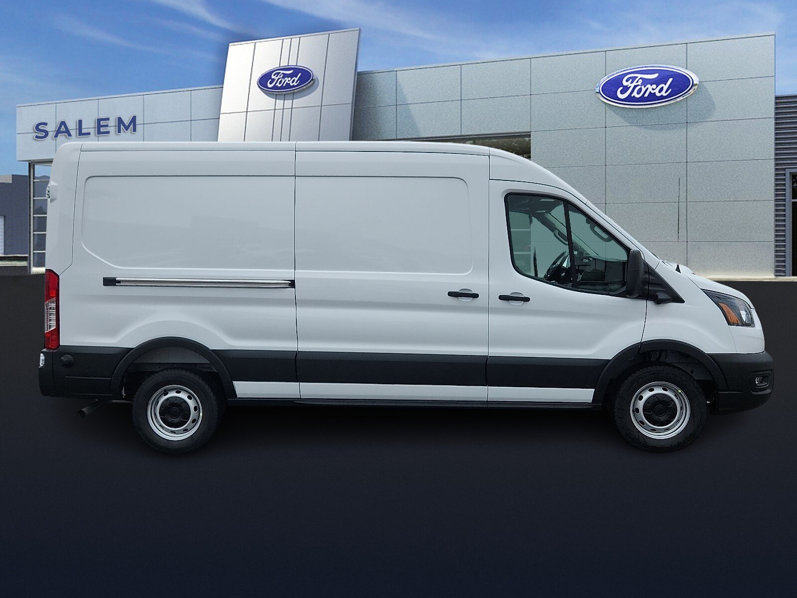 2025 Ford Transit photo 2