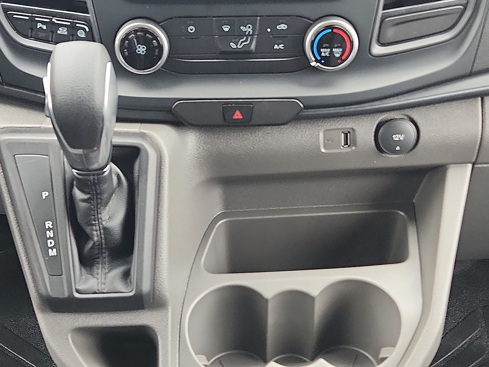 2025 Ford Transit Van Base - Photo 18