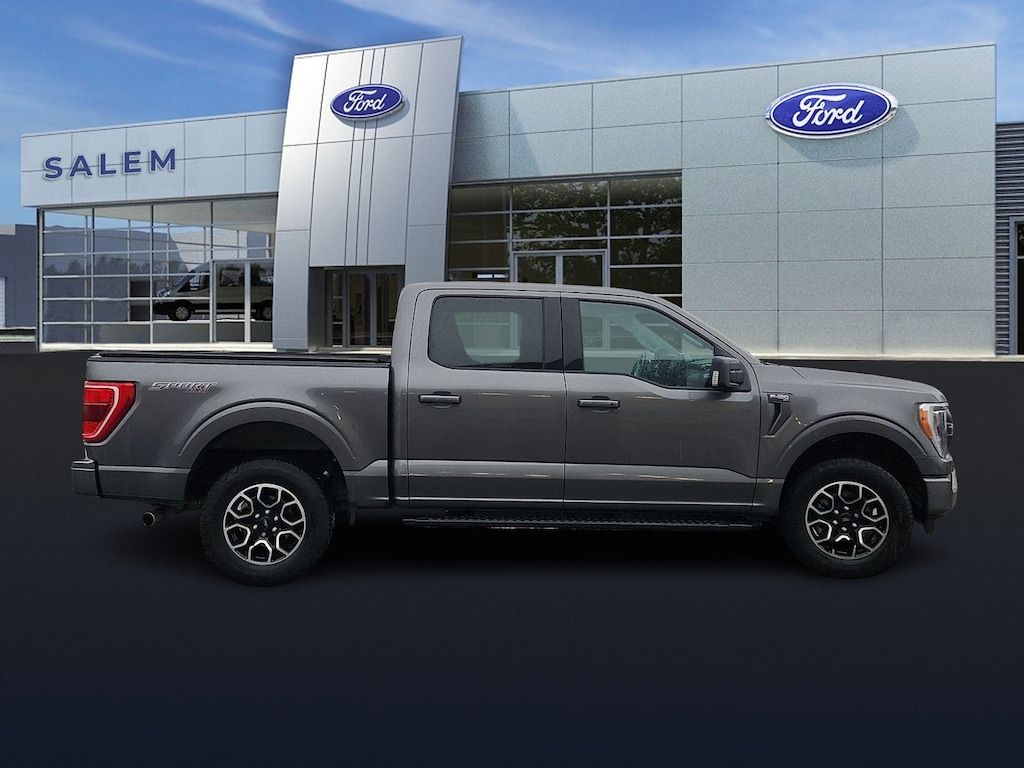 Certified 2022 Ford F-150 XLT SuperCrew