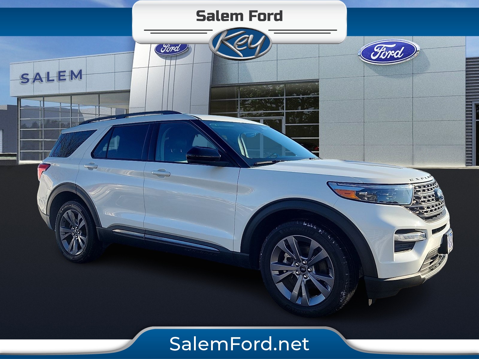 2023 Ford Explorer Sport Utility 