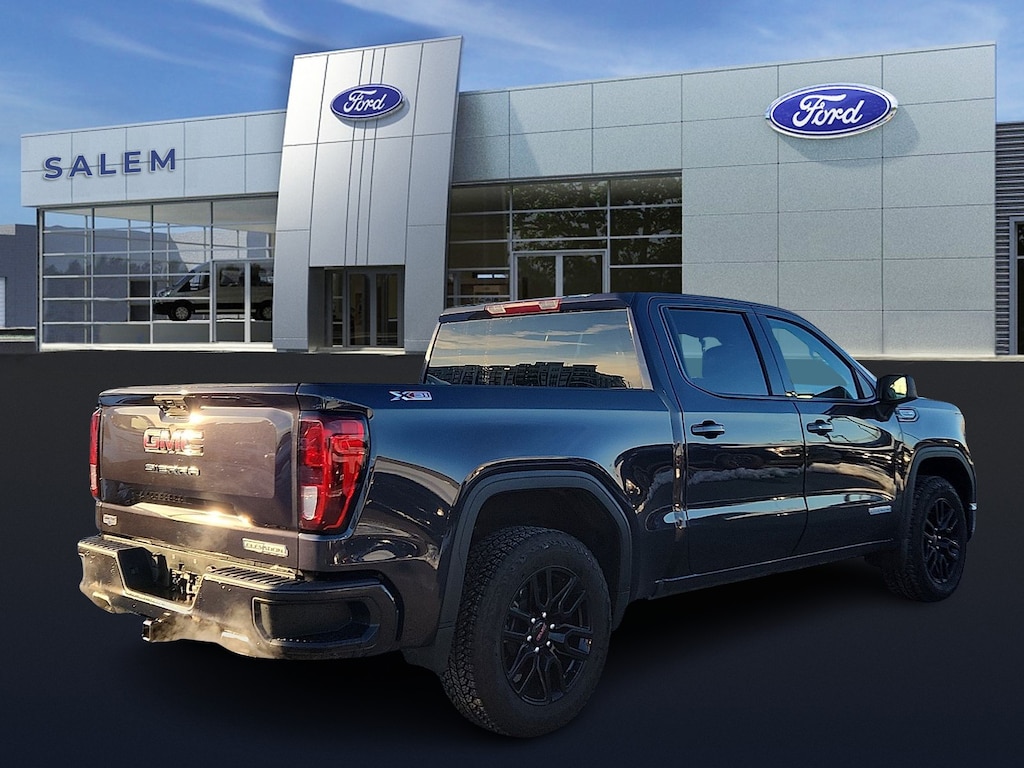 Certified 2024 GMC Sierra 1500 4WD Crew Cab Short Box Elevation With 3SB Crew Cab