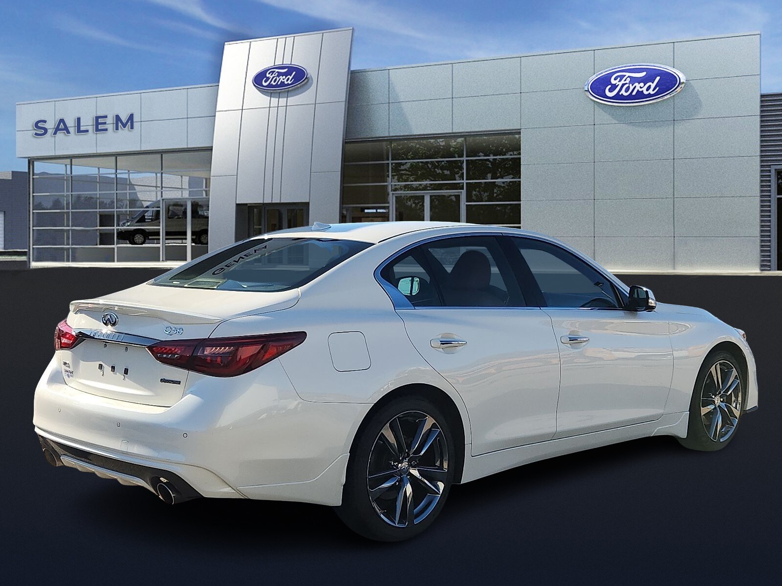 2021 Infiniti Q50 Signature Edition photo 3