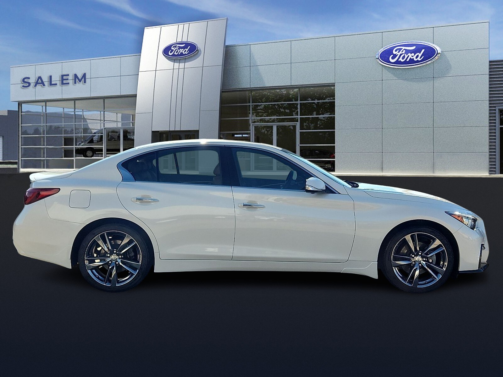 2021 Infiniti Q50 Signature Edition photo 2