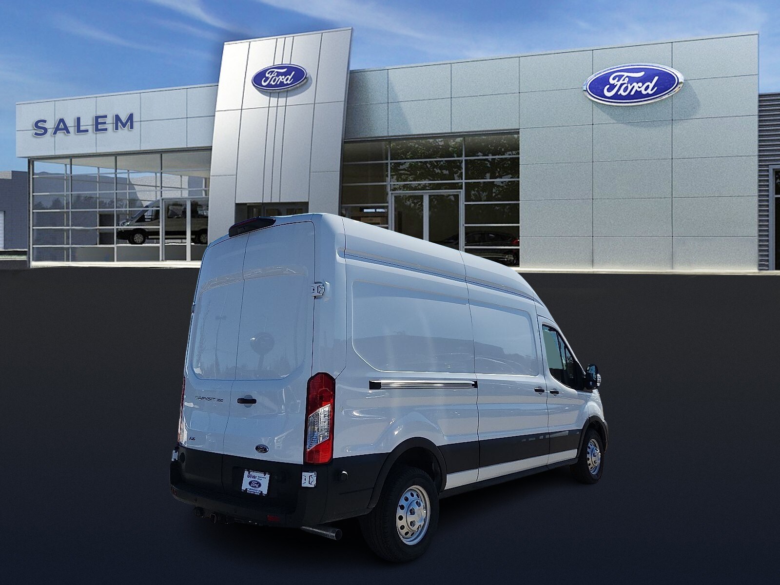 2025 Ford Transit photo 3