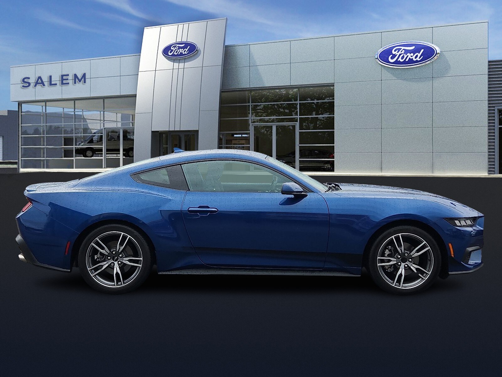 2024 Ford Mustang EcoBoost Premium photo 2