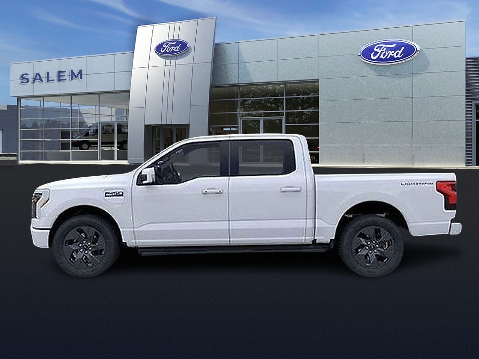 2025 Ford F-150 Lightning Lariat - Photo 8