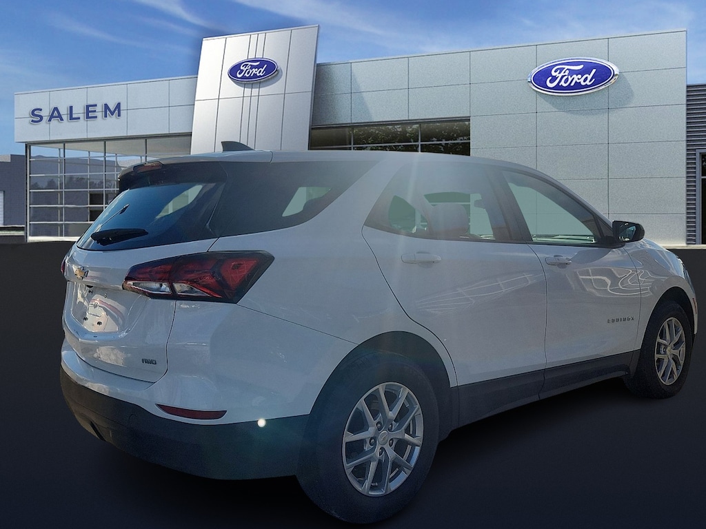 Certified 2022 Chevrolet Equinox AWD LS Sport Utility