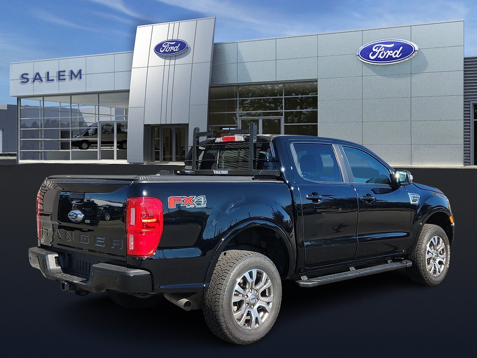 2023 Ford Ranger Lariat photo 3