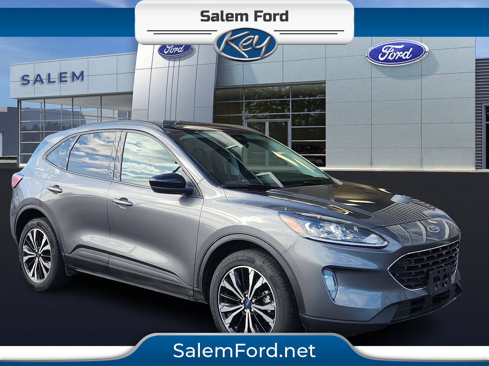 2022 Ford Escape SEL's photo