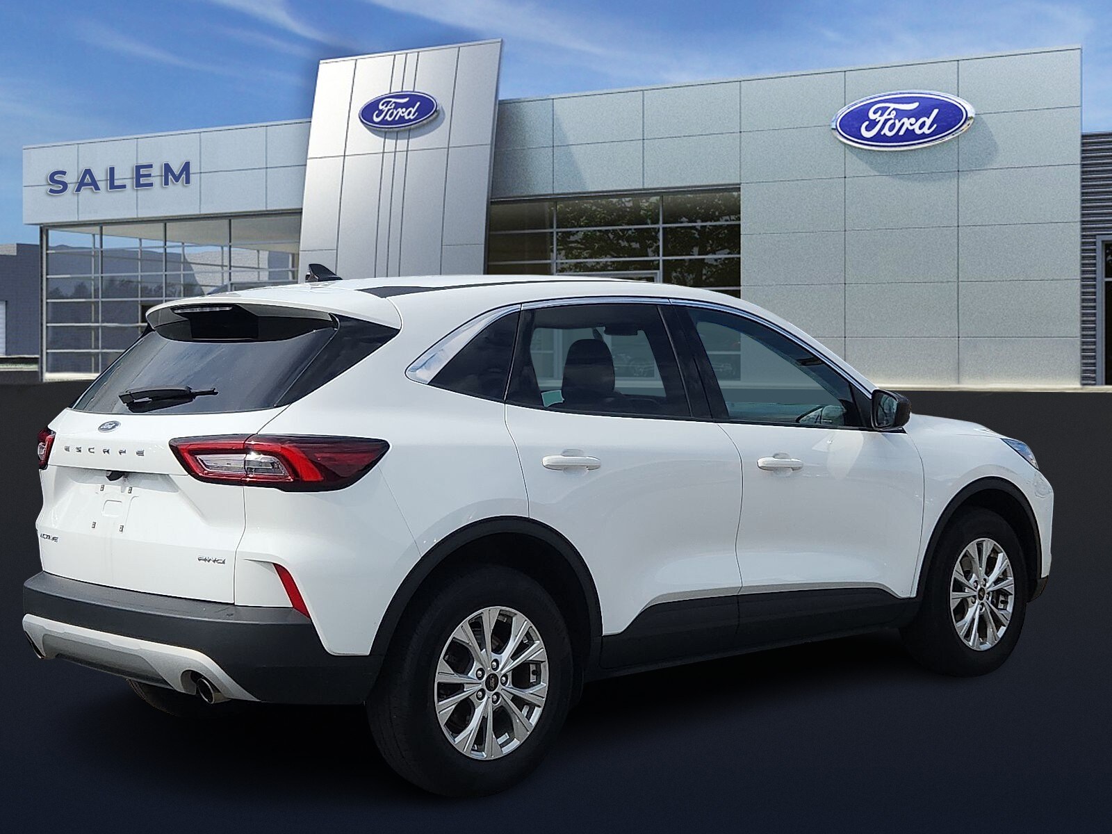 2023 Ford Escape Active photo 3