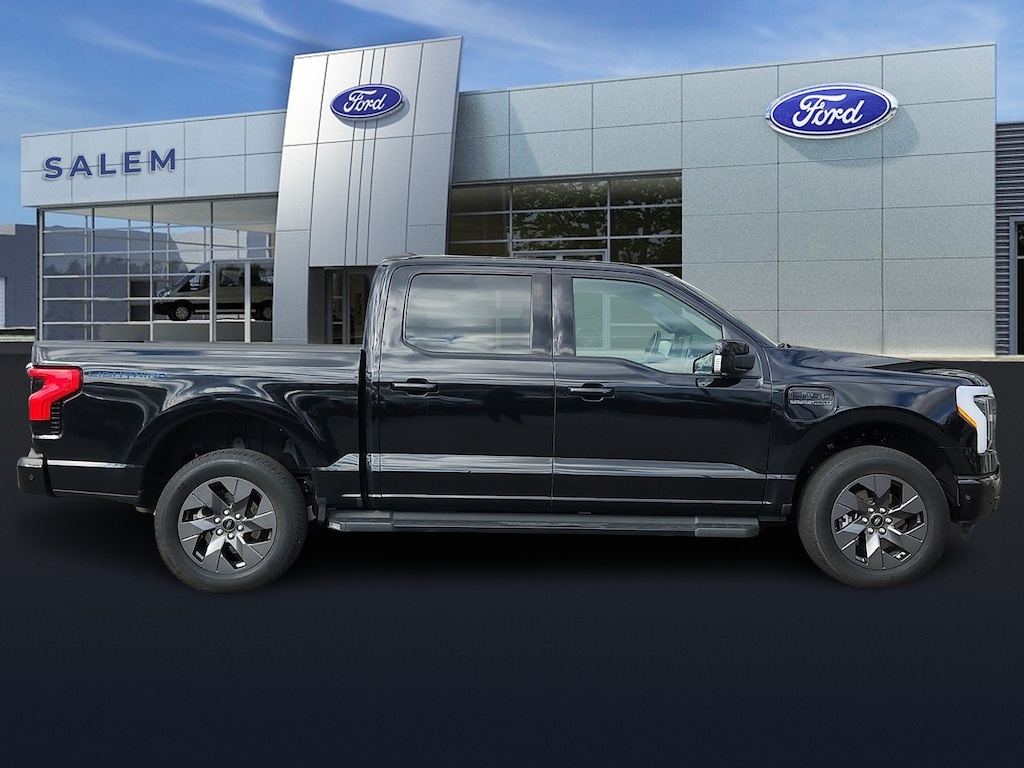 Certified 2022 Ford F-150 Lightning Lariat Crew Cab
