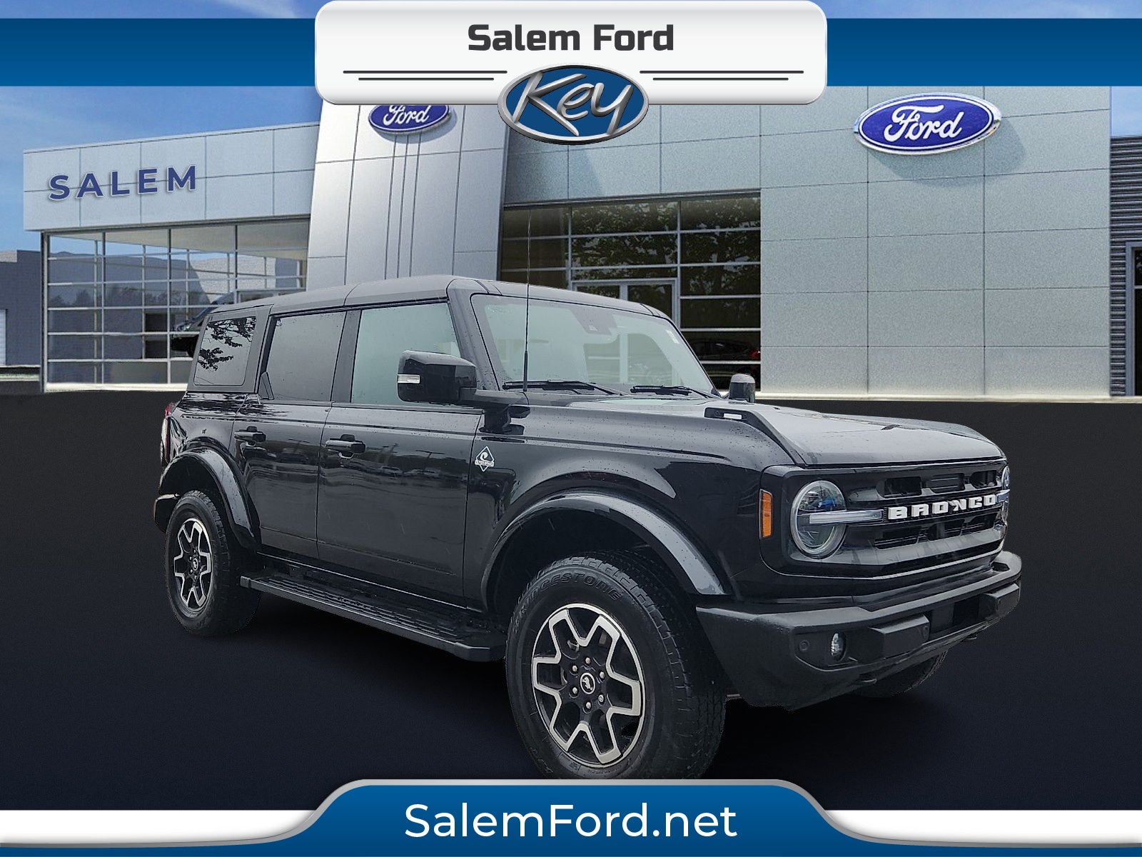 2024 Ford Bronco Outer Banks 4x4's photo