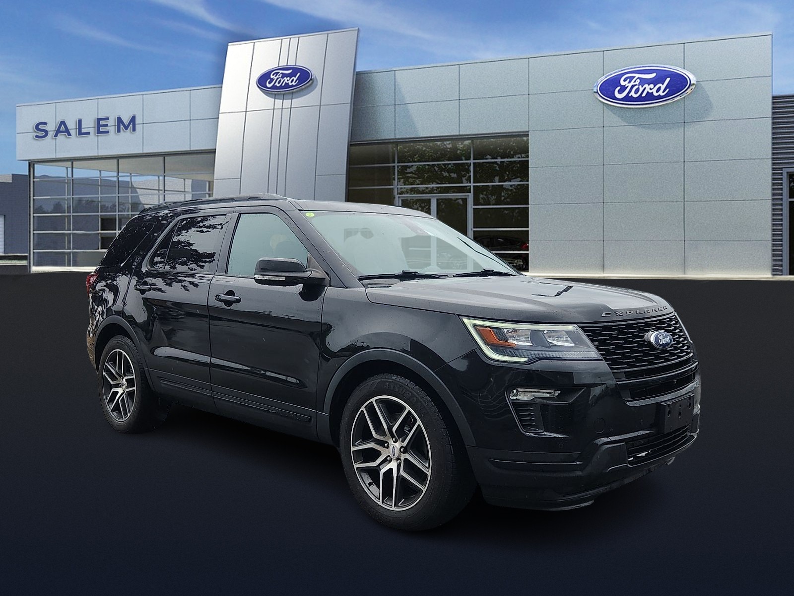 2018 Ford Explorer Sport 4WD's photo
