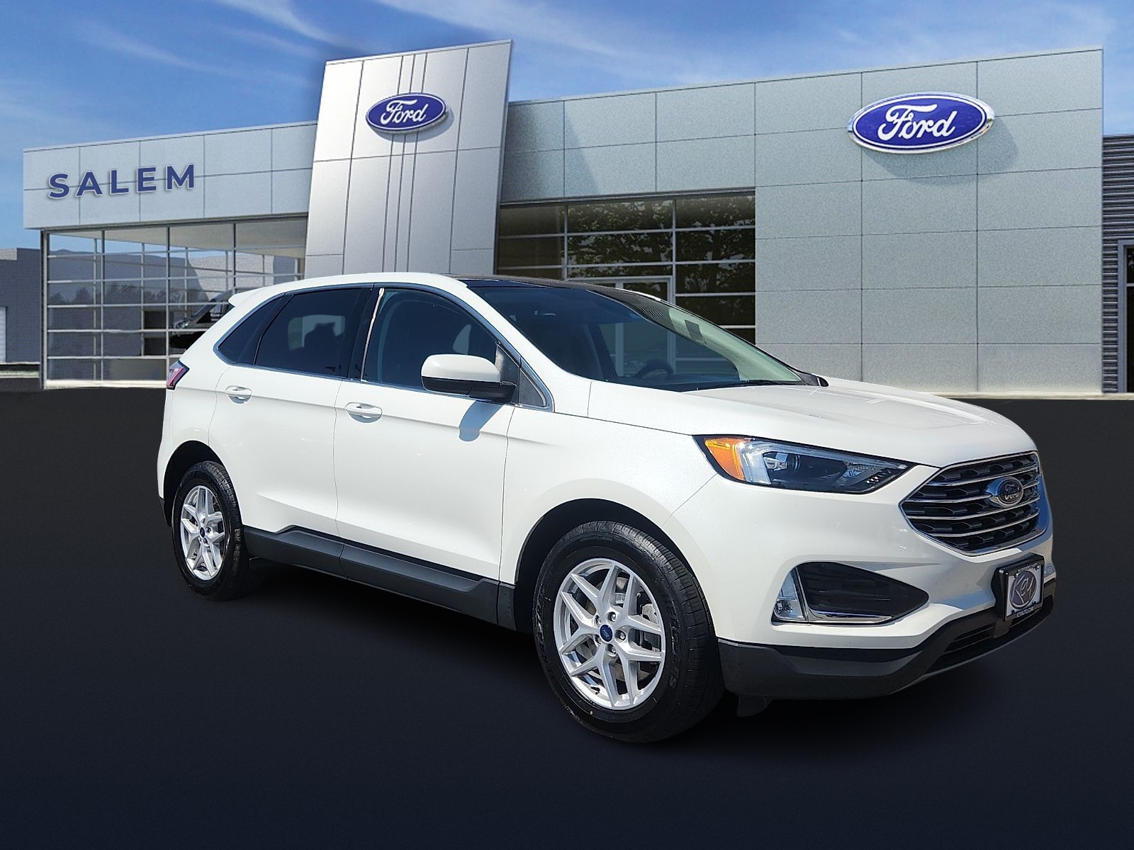 2022 Ford Edge SEL AWD's photo