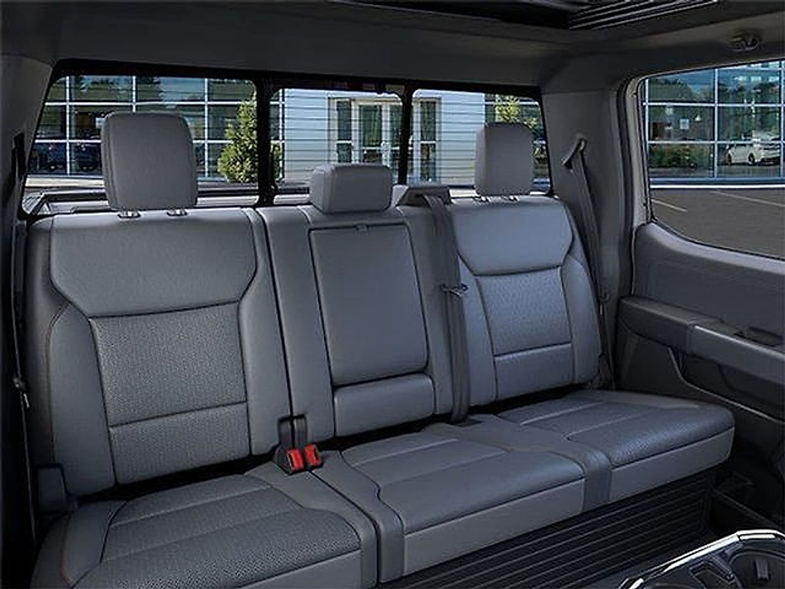 2025 Ford F-150 Lightning Lariat - Photo 15