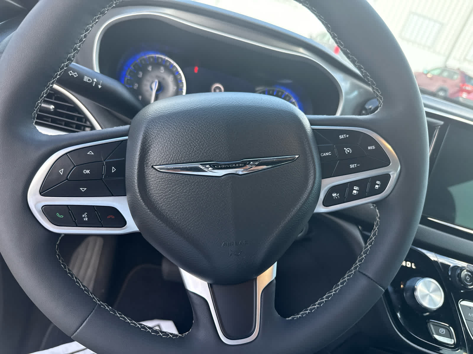 2025 Chrysler Pacifica Select - Photo 16