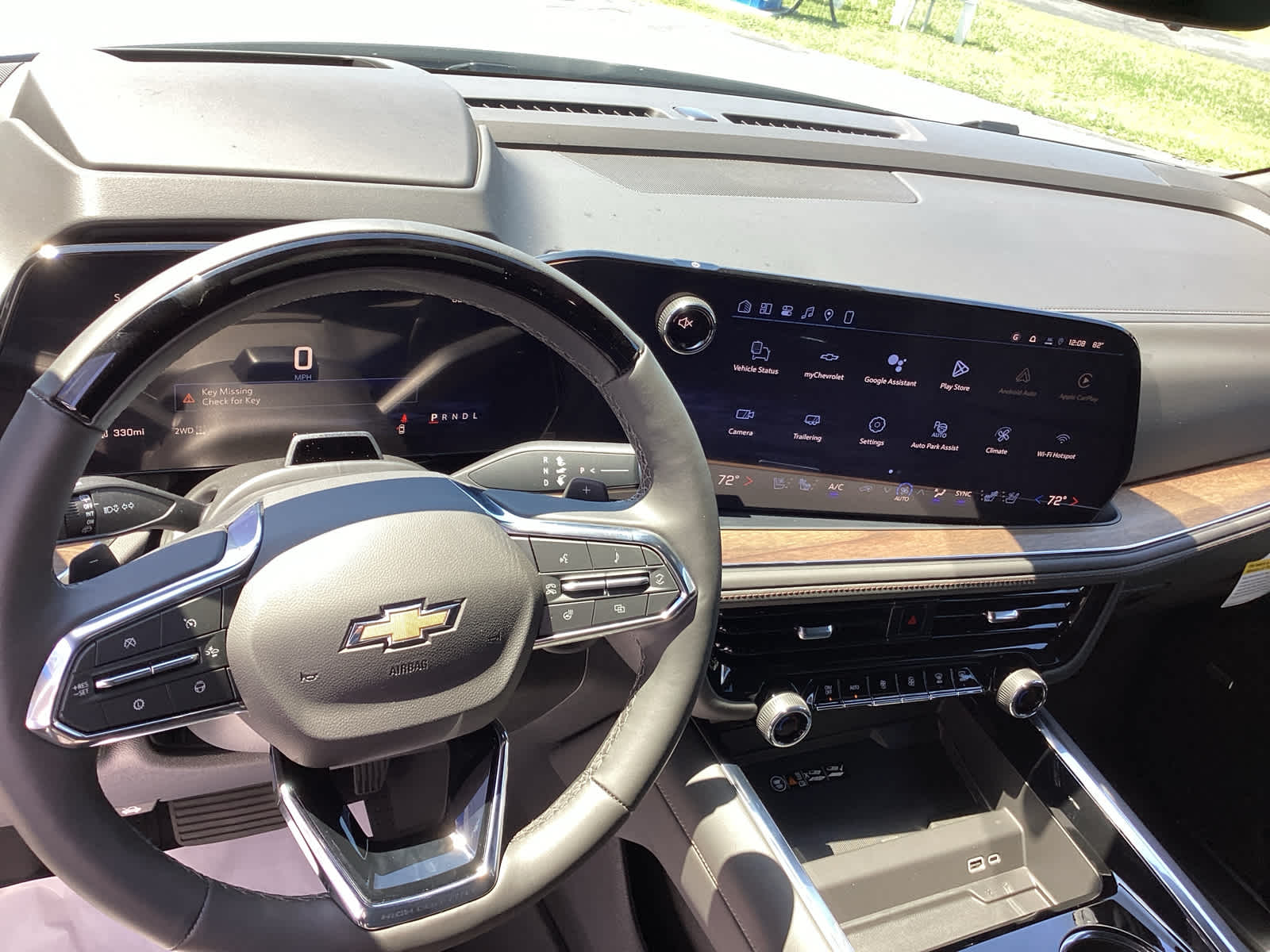 2026 Chevrolet Suburban High Country - Photo 7