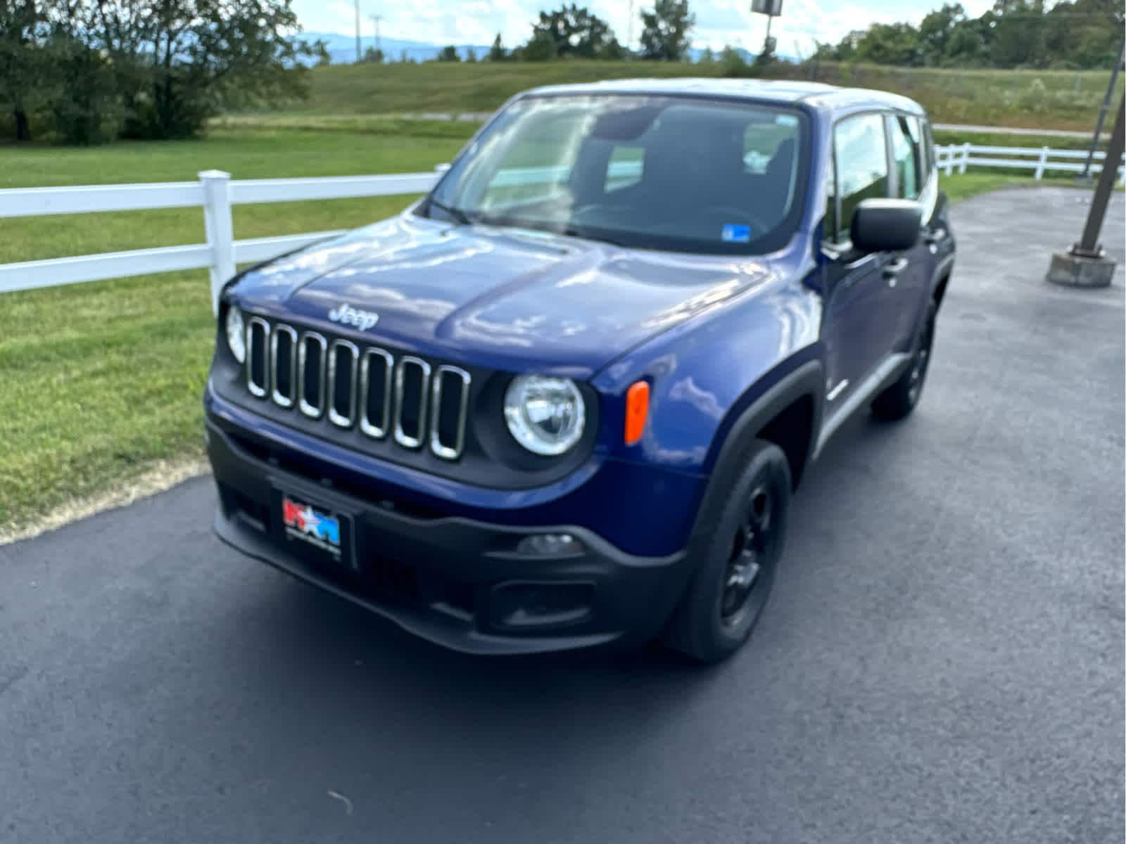 Used 2018 Jeep Renegade Sport with VIN ZACCJBABXJPH03381 for sale in Salem, VA