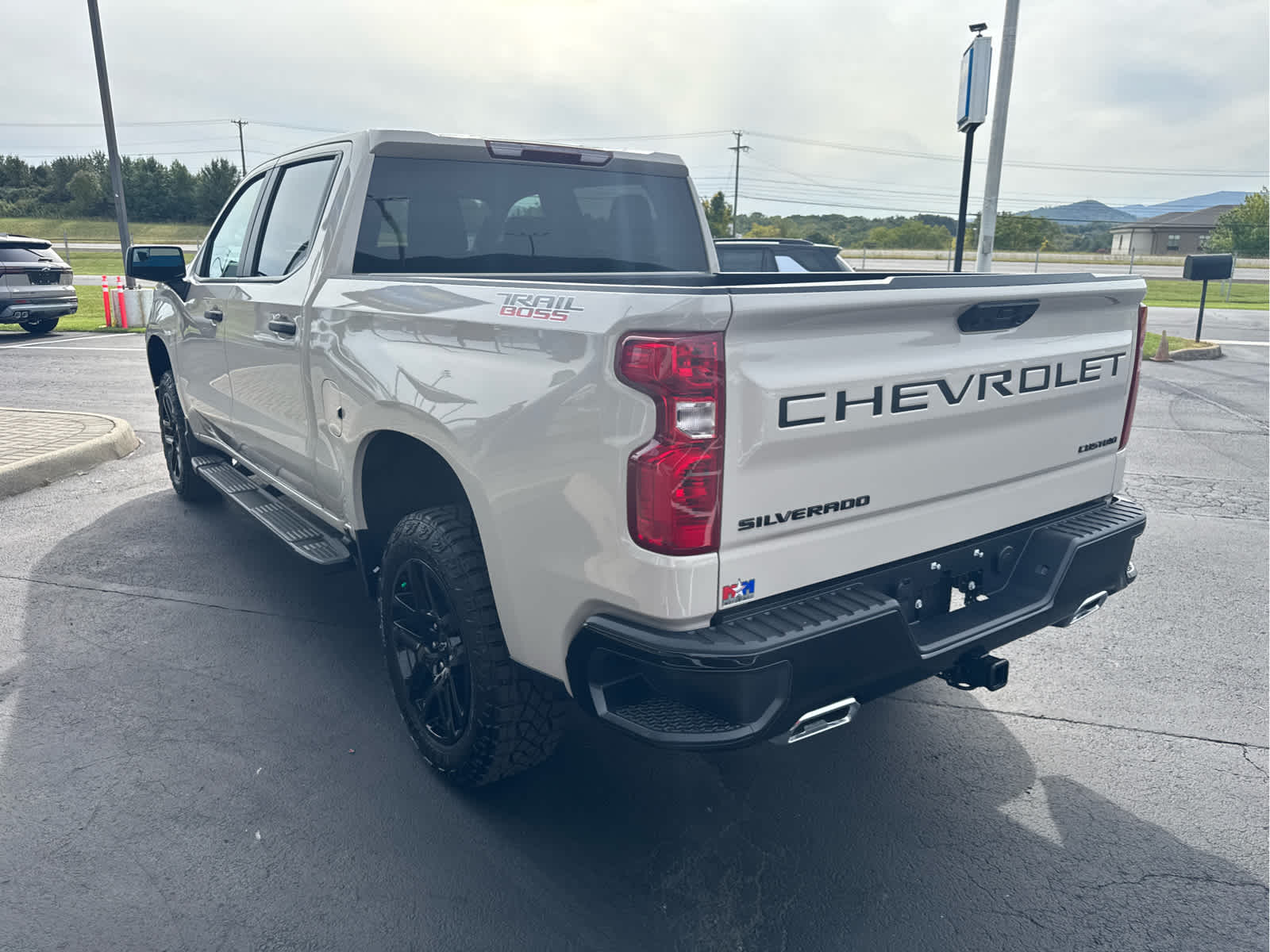 2026 Chevrolet Silverado 1500 Custom Trail Boss - Photo 6