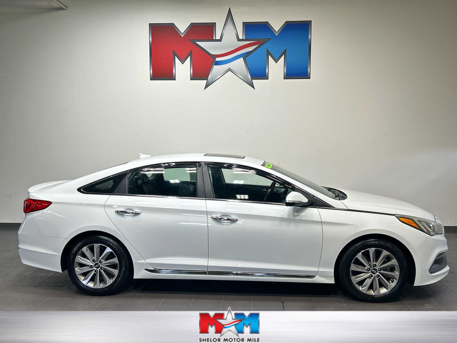 Used 2017 Hyundai Sonata Sport with VIN 5NPE34AF4HH473924 for sale in Salem, VA