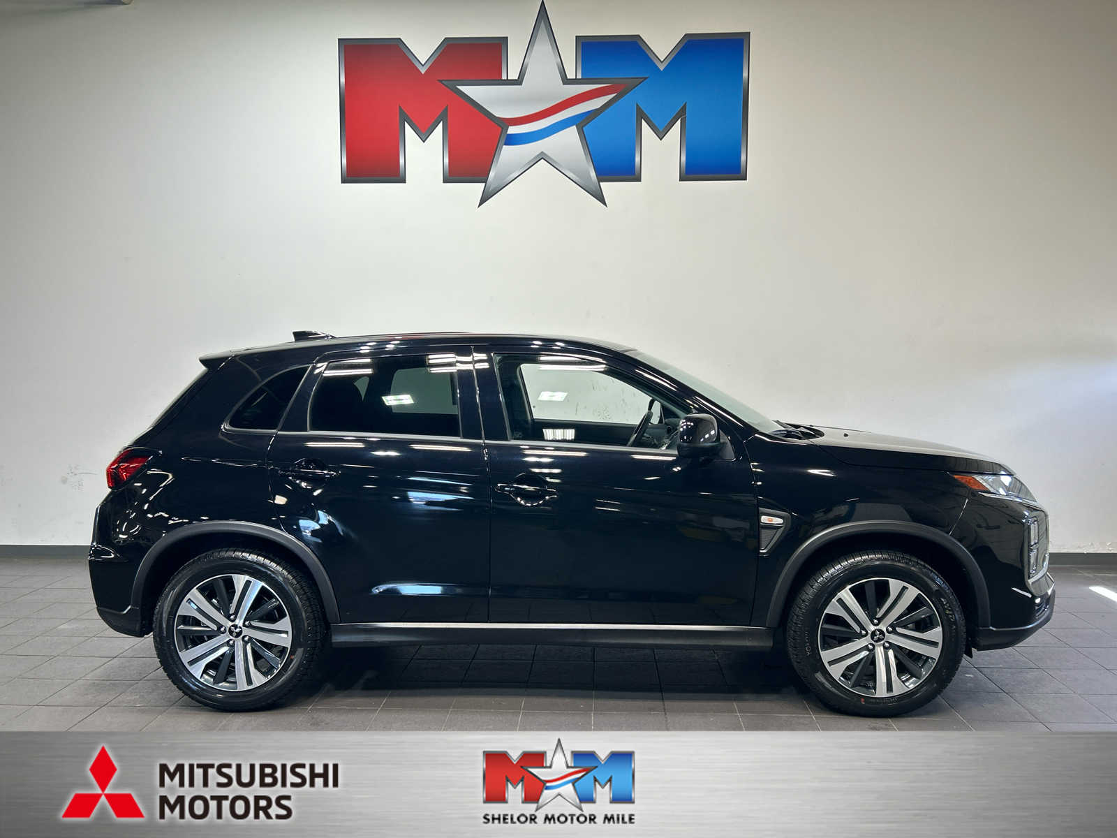 2025 Mitsubishi Outlander Sport ES