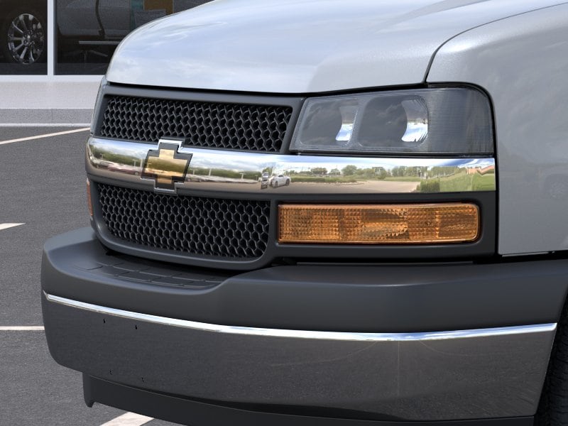2026 Chevrolet Express Cargo Work Van - Photo 22
