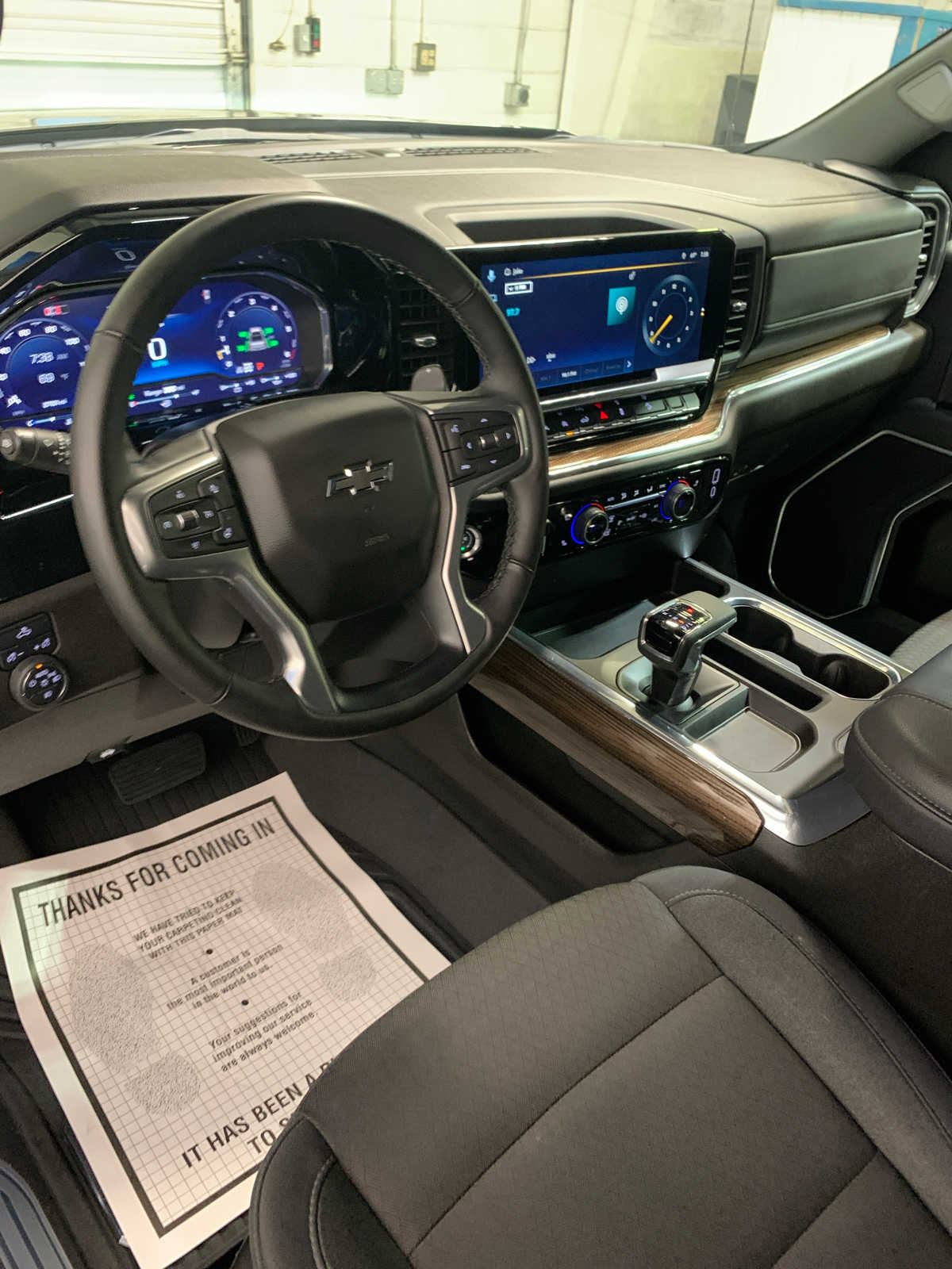 2025 Chevrolet Silverado 1500 RST - Photo 9
