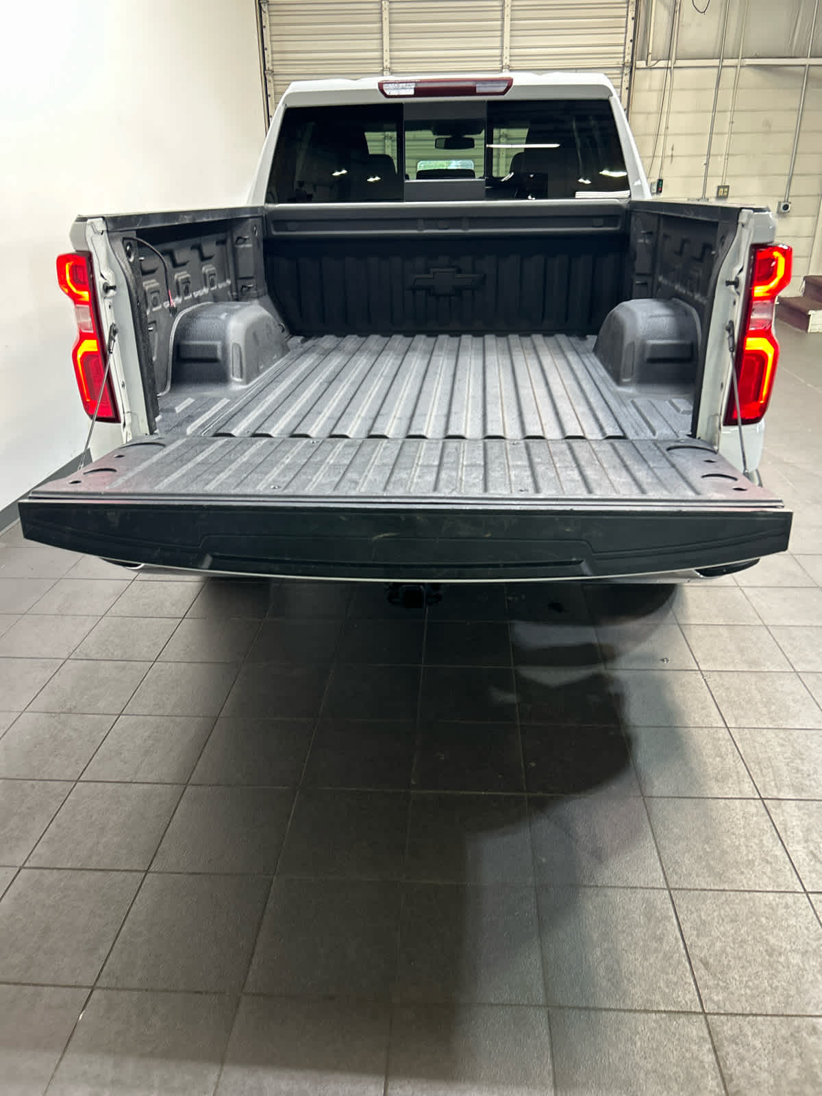 2021 Chevrolet Silverado 1500 LTZ - Photo 11