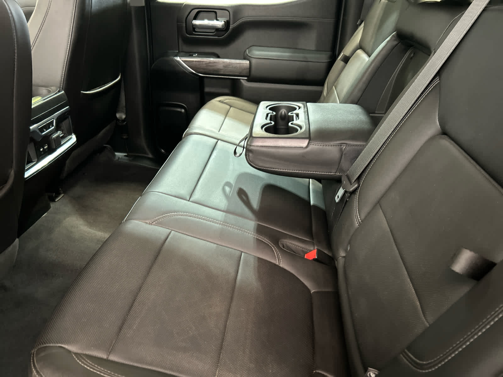 2021 Chevrolet Silverado 1500 LTZ - Photo 10