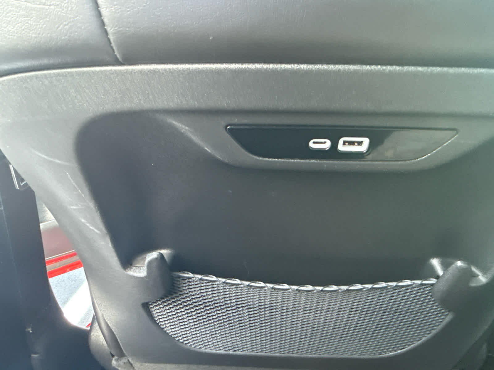 2025 Chrysler Pacifica Select - Photo 27