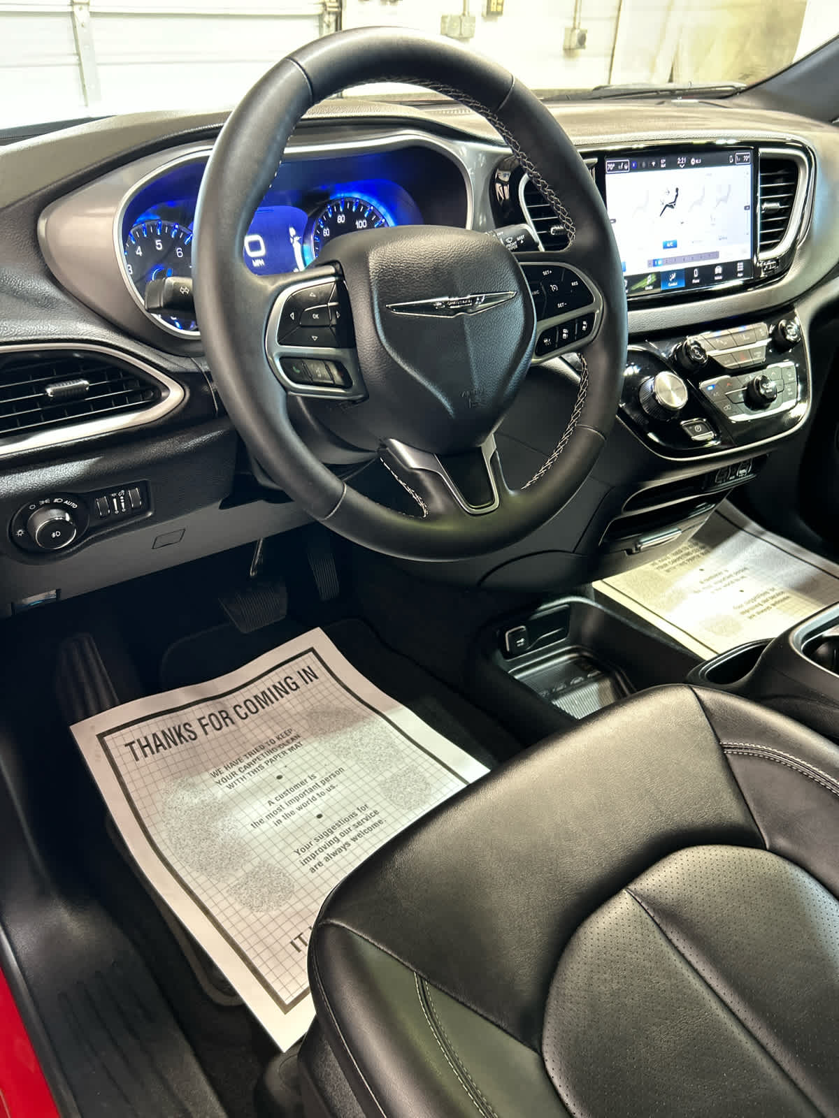 2025 Chrysler Pacifica Select - Photo 9