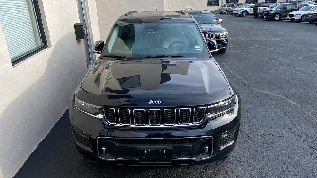 Certified 2023 Jeep Grand Cherokee L Overland SUV