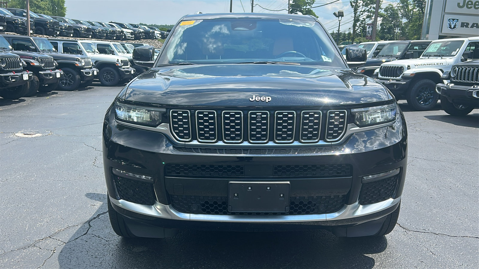 1C4RJKEGXP8109017