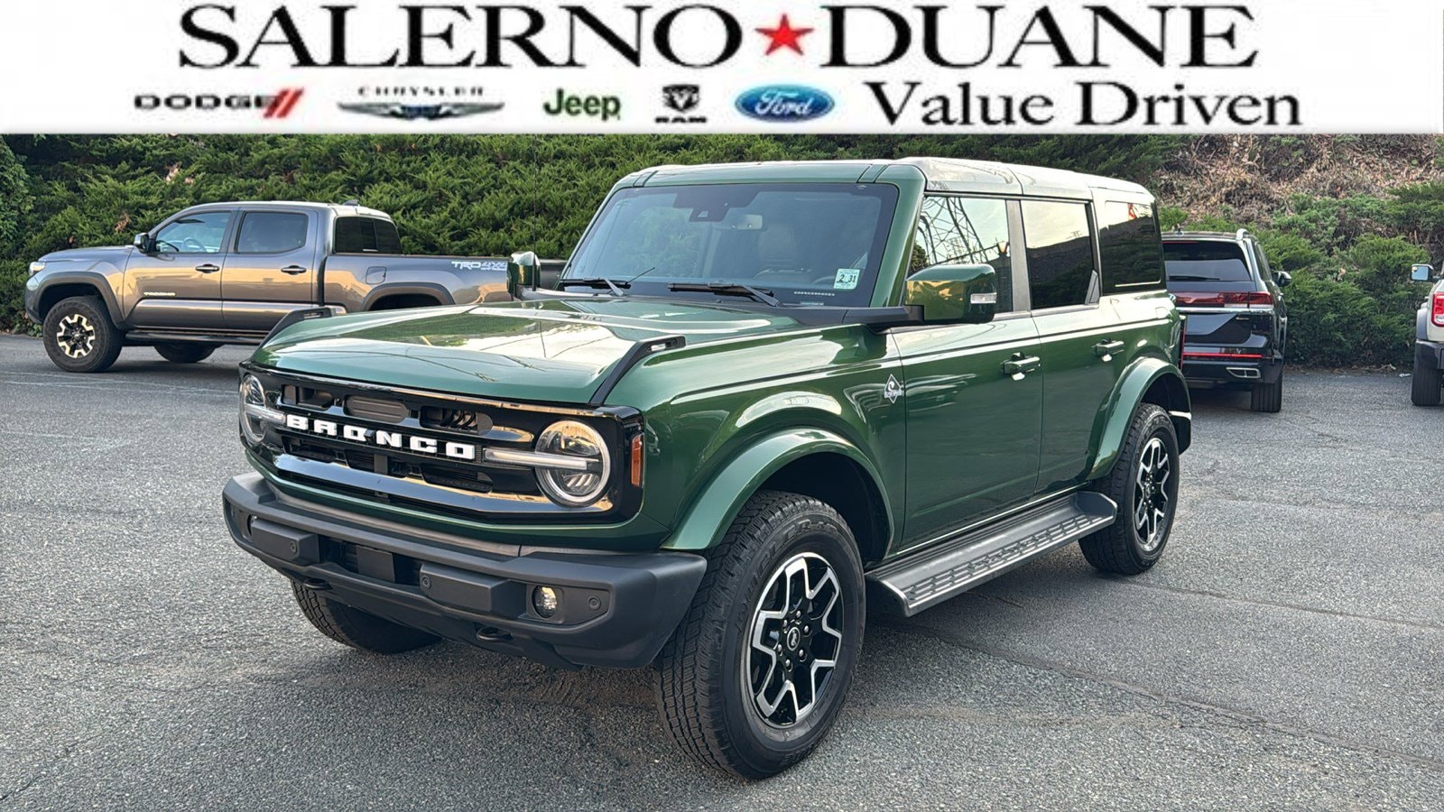 2025 Ford Bronco Outer Banks 4x4's photo