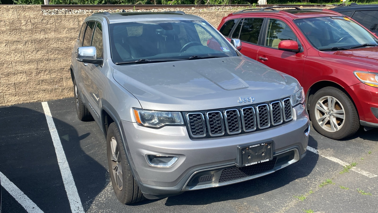 Certified 2017 Jeep Grand Cherokee Limited with VIN 1C4RJFBG4HC821744 for sale in Summit, NJ
