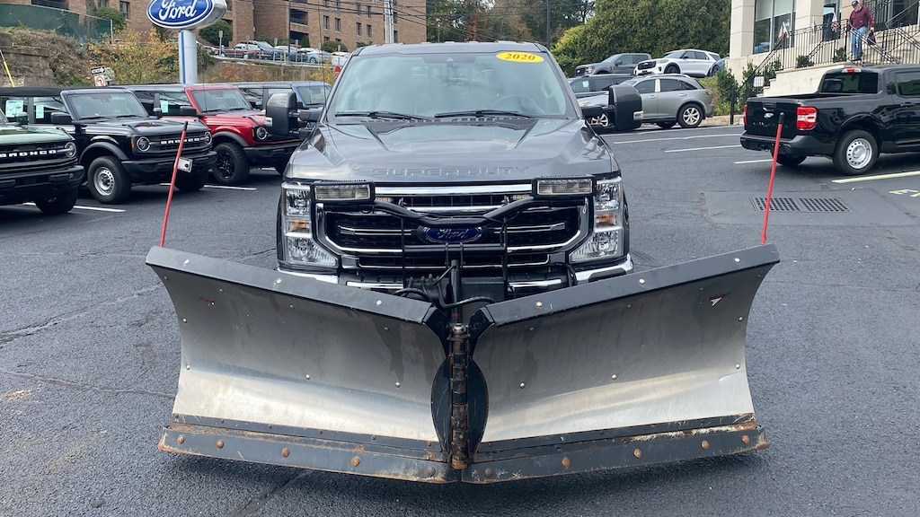 Used 2020 Ford Super Duty F-350 SRW LARIAT Truck Crew Cab