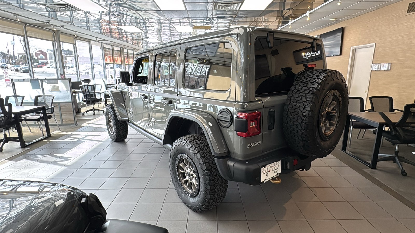 2023 Jeep Wrangler Rubicon 392 - 1C4JJXSJ1PW505889 - Summit, NJ