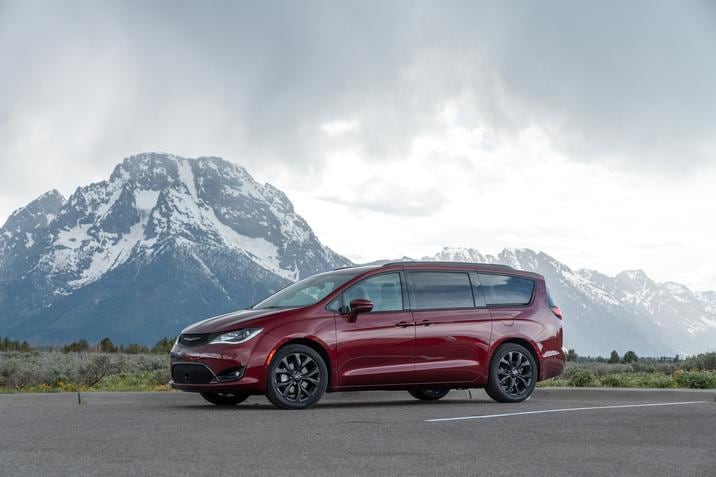 2020 Chrysler Pacifica Summit NJ